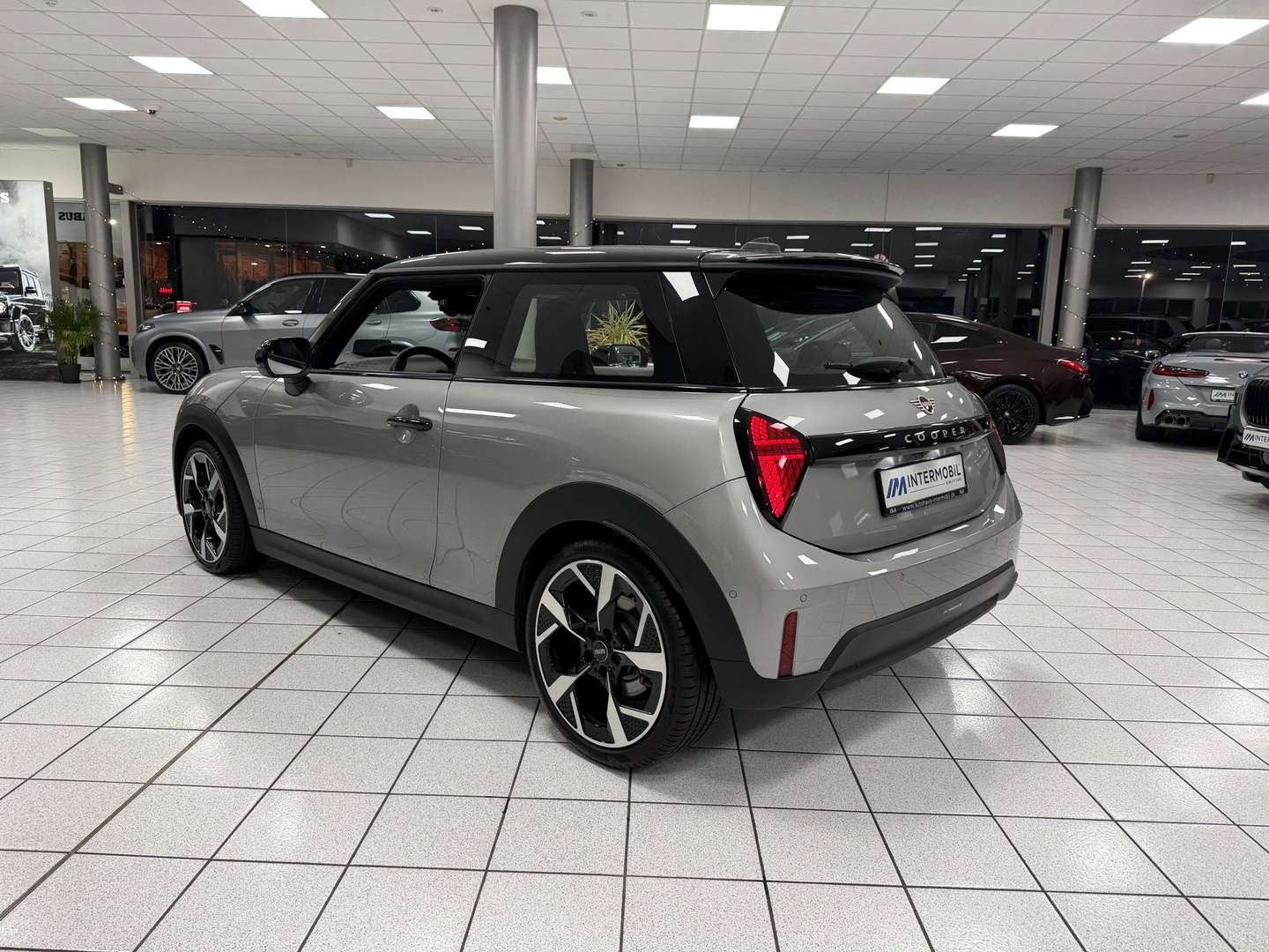 Mini Cooper Favoured Trim S - 2025 - Joinsteer - #5