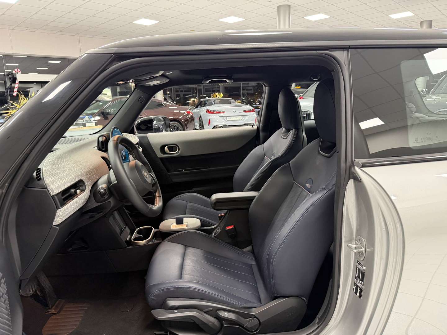 Mini Cooper Favoured Trim S - 2025 - Joinsteer - #8