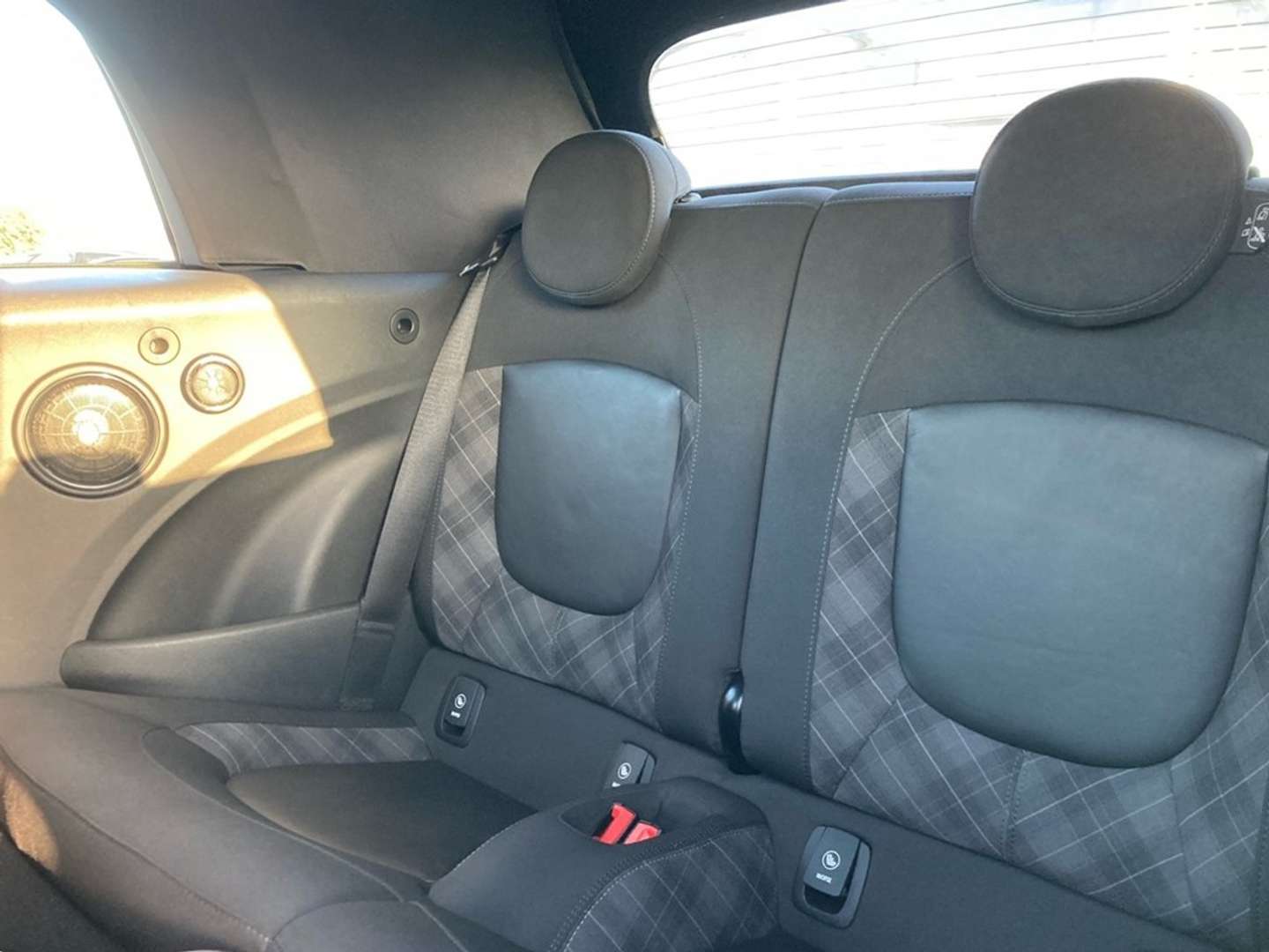 Mini Cabrio Non Identifié 1.5i - 2018 - Joinsteer - #7