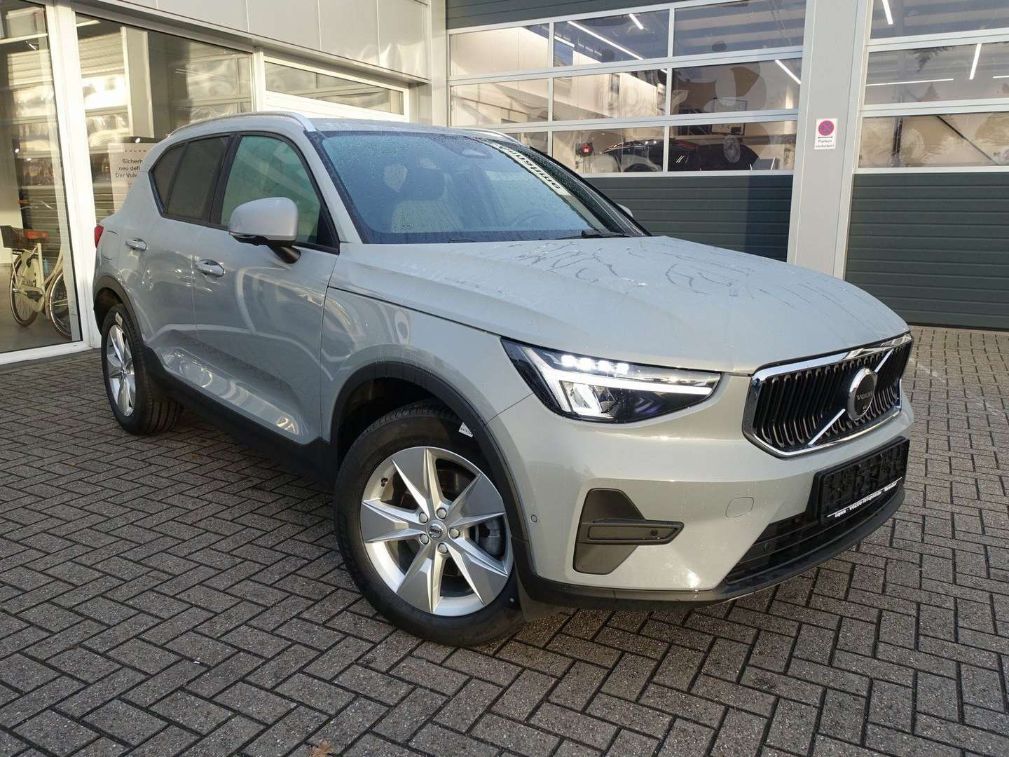Volvo XC40 Core B3 Mild-Hybrid - 2025 - Joinsteer - #5
