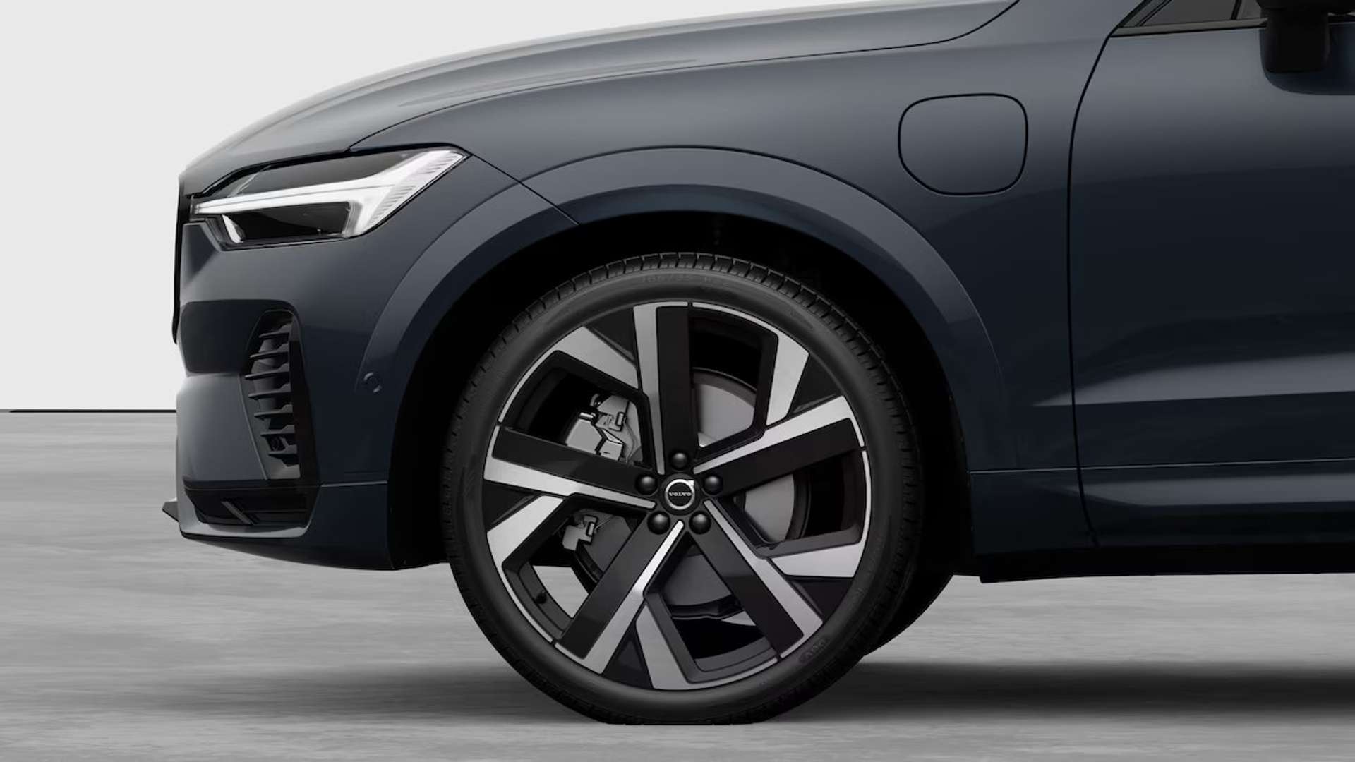 Volvo XC60 AWD Plus Plug-in Hybrid - 2025 - Joinsteer - #13