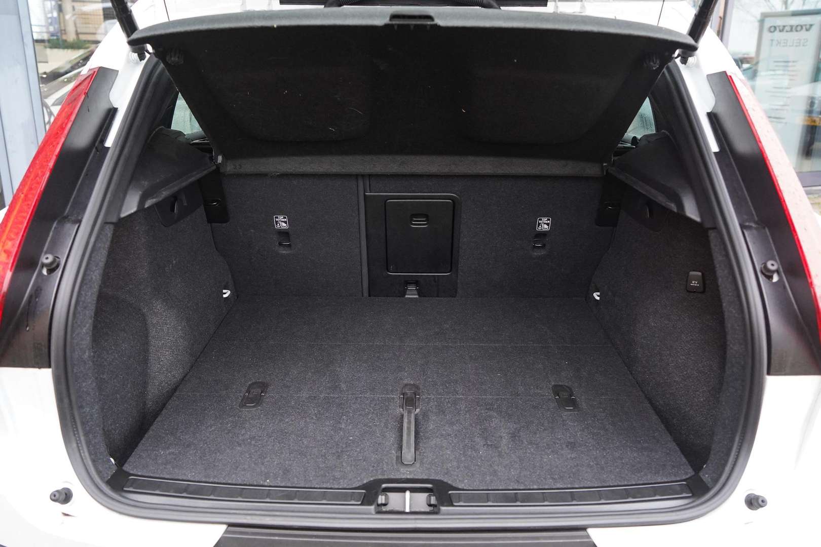 Volvo XC40 Plus B4 - 2025 - Joinsteer - #10