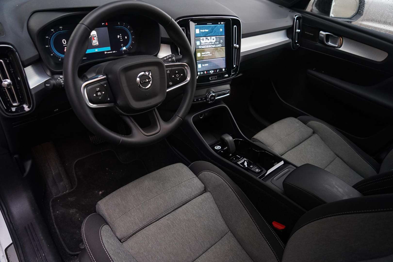 Volvo XC40 Plus B4 - 2025 - Joinsteer - #12