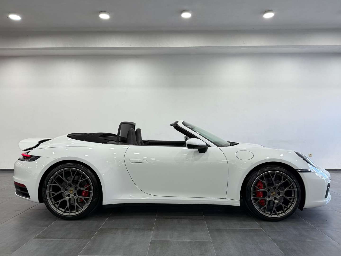 Porsche Cabriolet Carrera 4S - 2019 - Joinsteer - #1