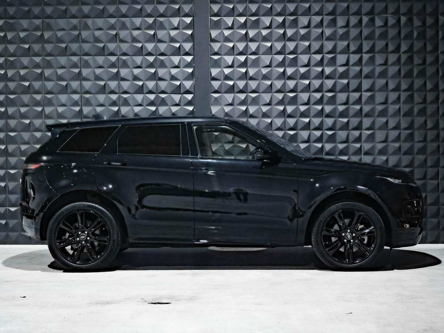 Land Rover Range Rover Evoque R-Dynamic P300e - 2022 - Joinsteer - #4