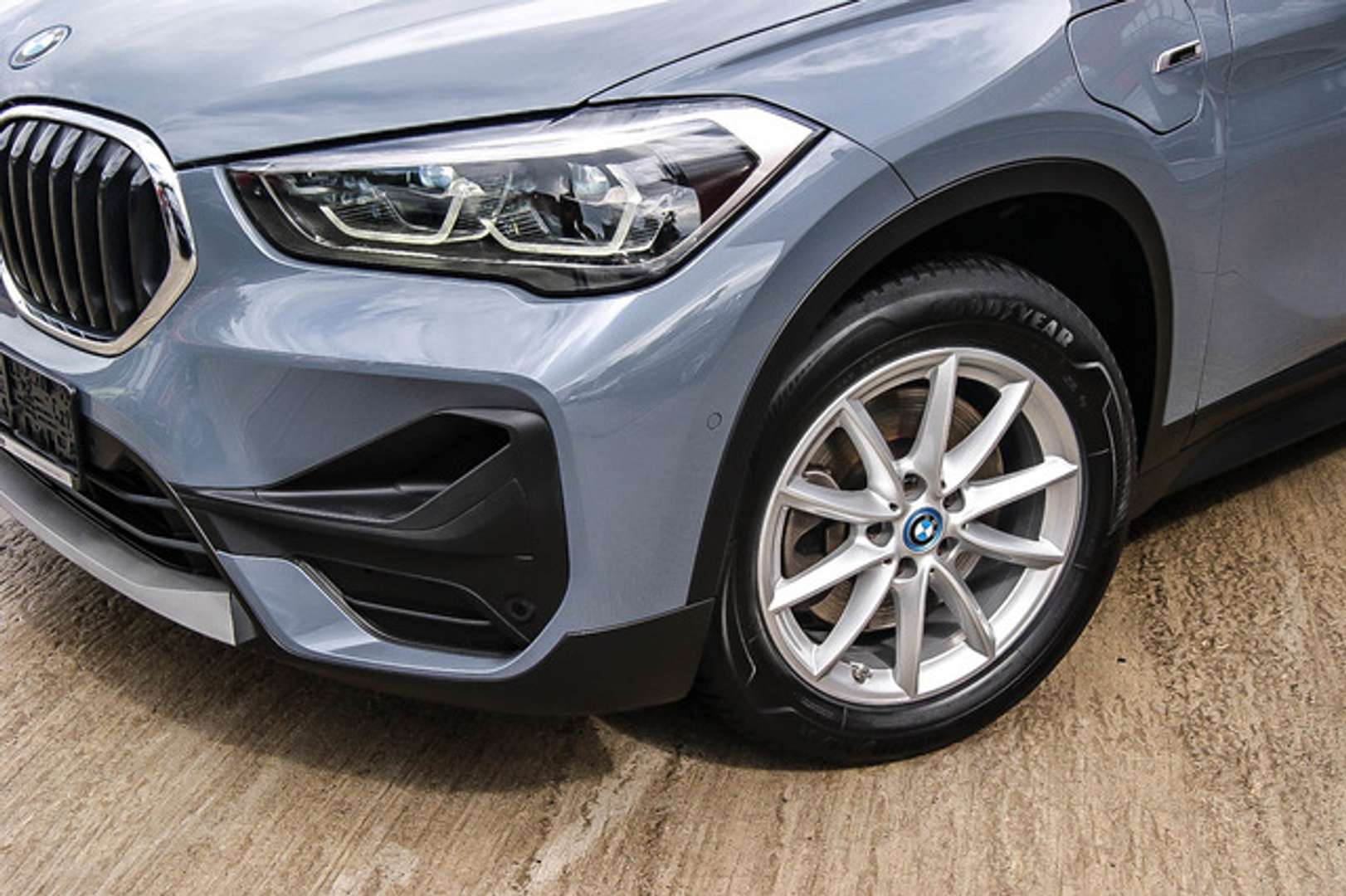 BMW X1 Advantage XDrive 25e - 2022 - Joinsteer - #4