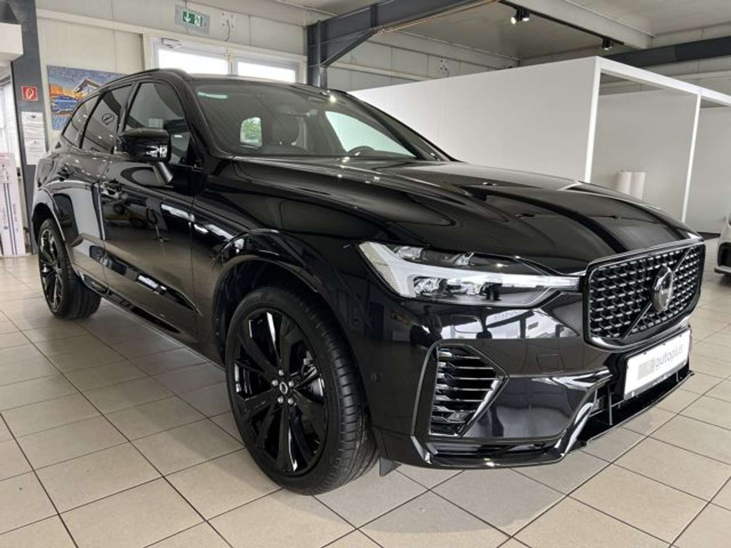 Volvo XC60 Ultra Black Edition T8 - 2024 - Joinsteer - #4