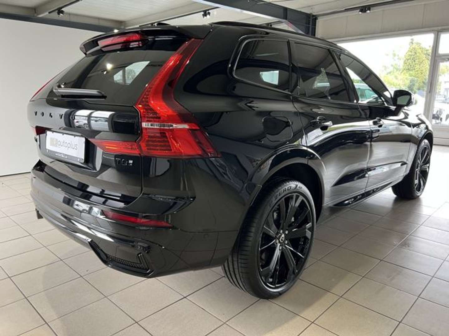 Volvo XC60 Ultra Black Edition T8 - 2024 - Joinsteer - #5
