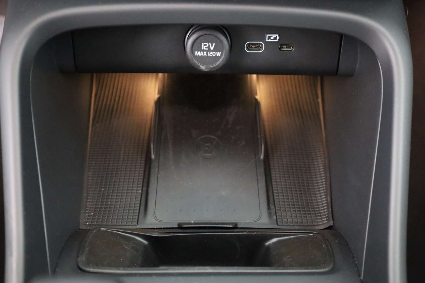 Volvo XC40 Core B3 MHEV - 2024 - Joinsteer - #12