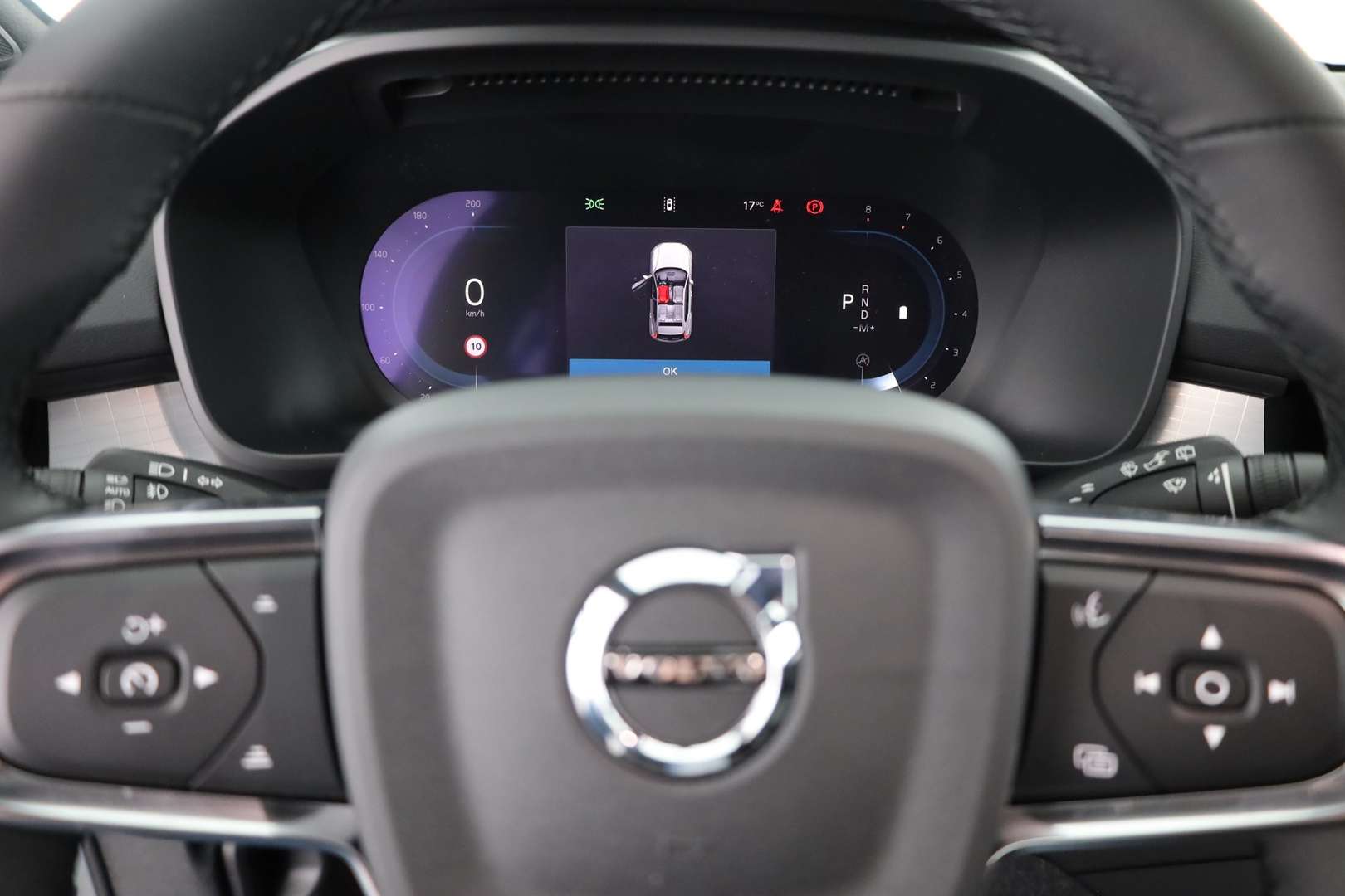 Volvo XC40 Core B3 MHEV - 2024 - Joinsteer - #17