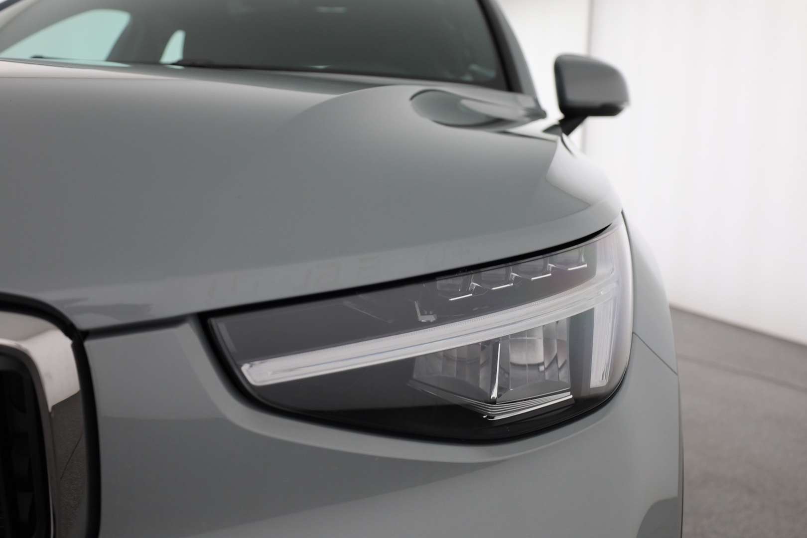 Volvo XC40 Core B3 MHEV - 2024 - Joinsteer - #29