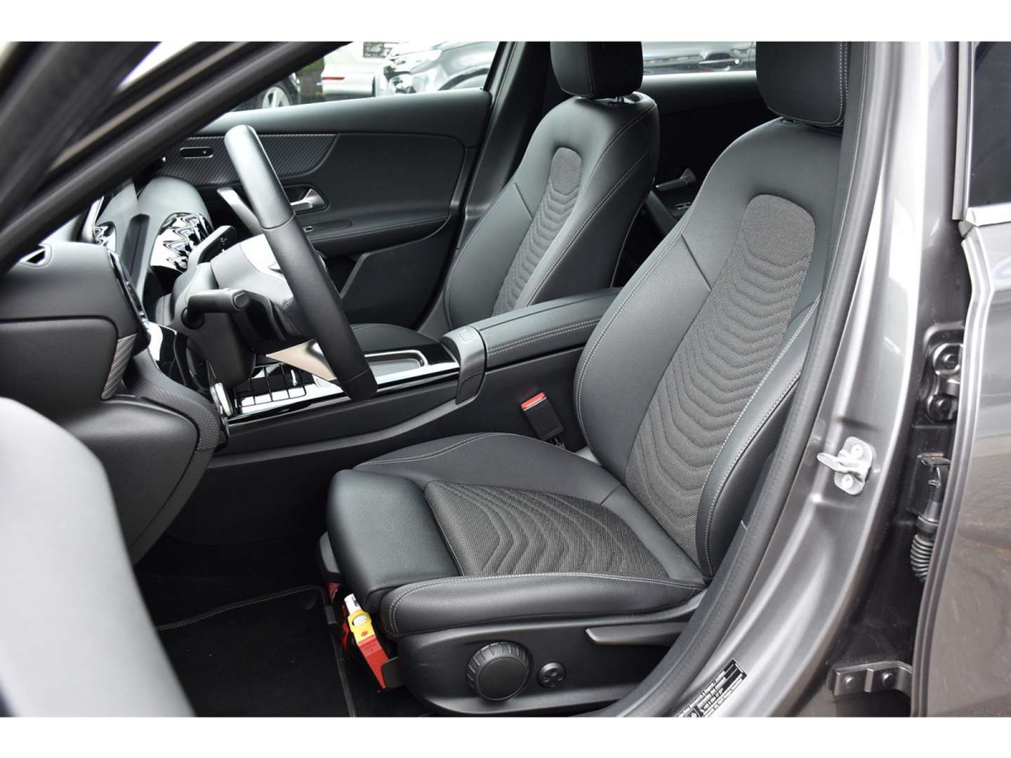 Mercedes Classe A PROGRESSIVE - 2024 - Joinsteer - #6