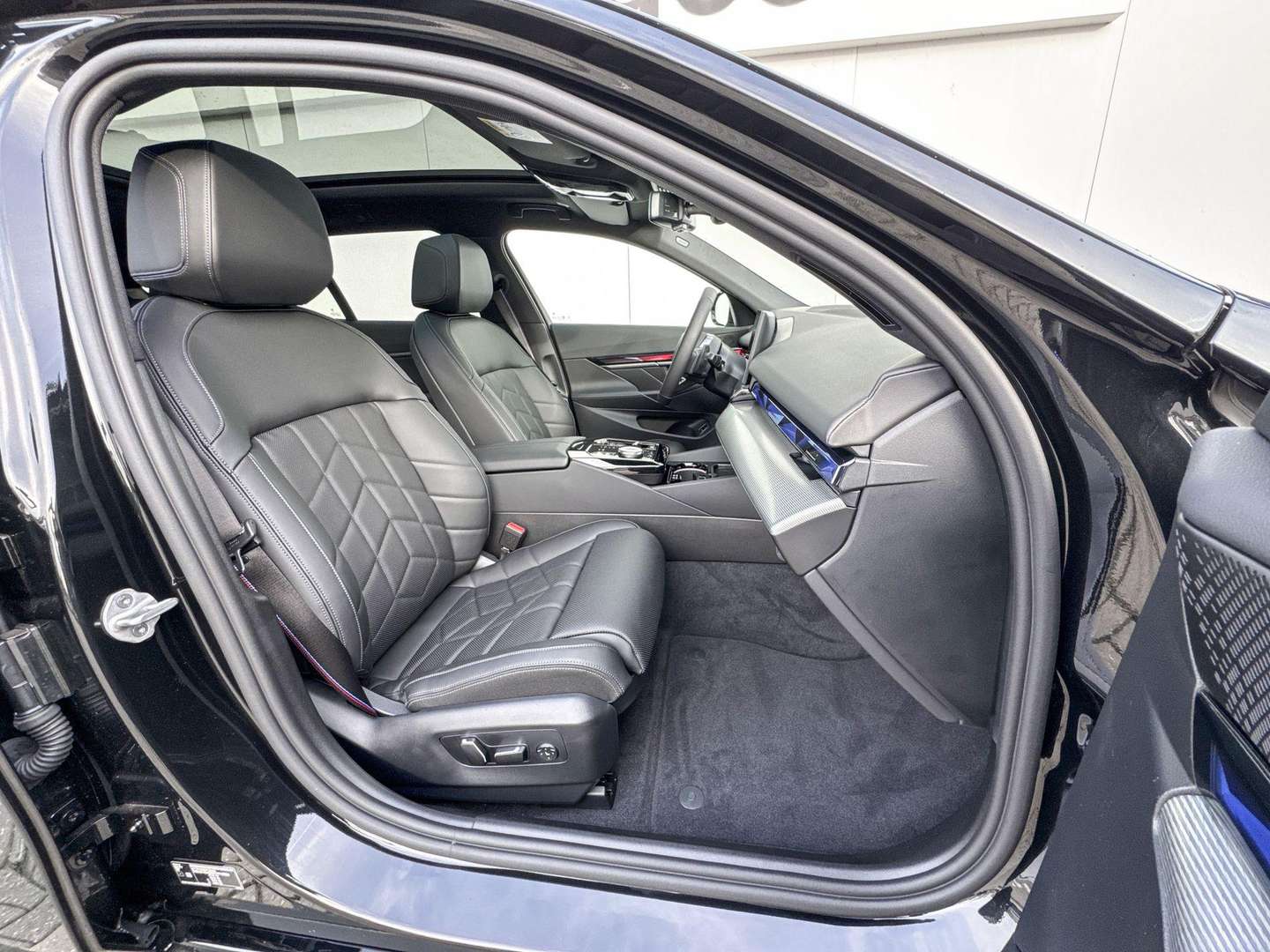 BMW Série 5 M Sport 530e - 2025 - Joinsteer - #10