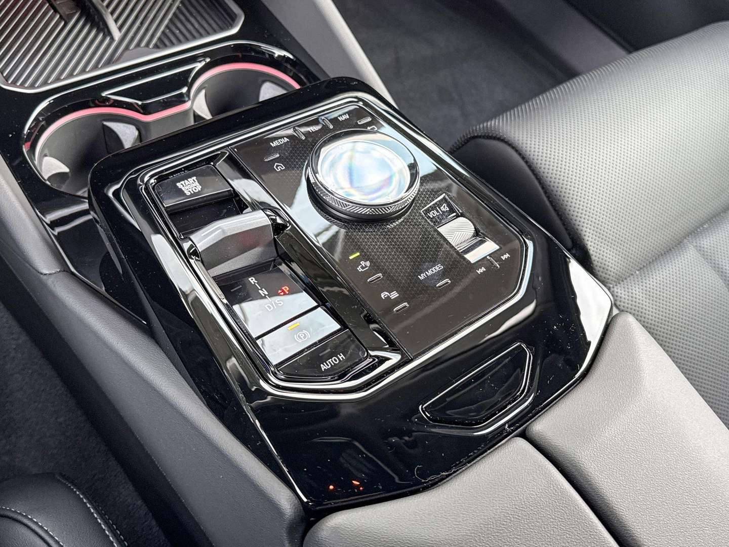 BMW Série 5 M Sport 530e - 2025 - Joinsteer - #17