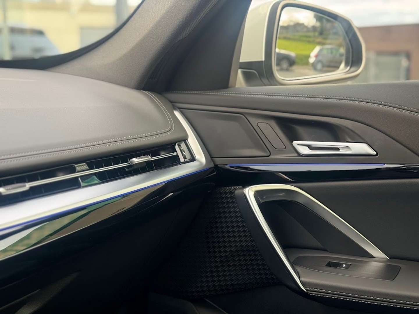 BMW X1 M Sport SDrive18i - 2025 - Joinsteer - #35