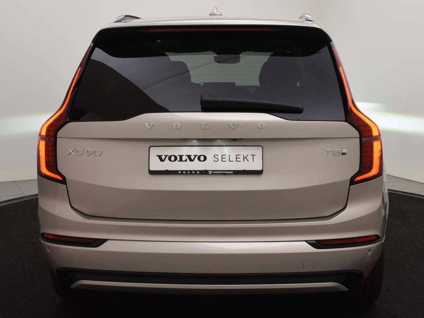 Volvo XC90 Ultra Dark T8 Plug-In Hybrid - 2025 - Joinsteer - #4