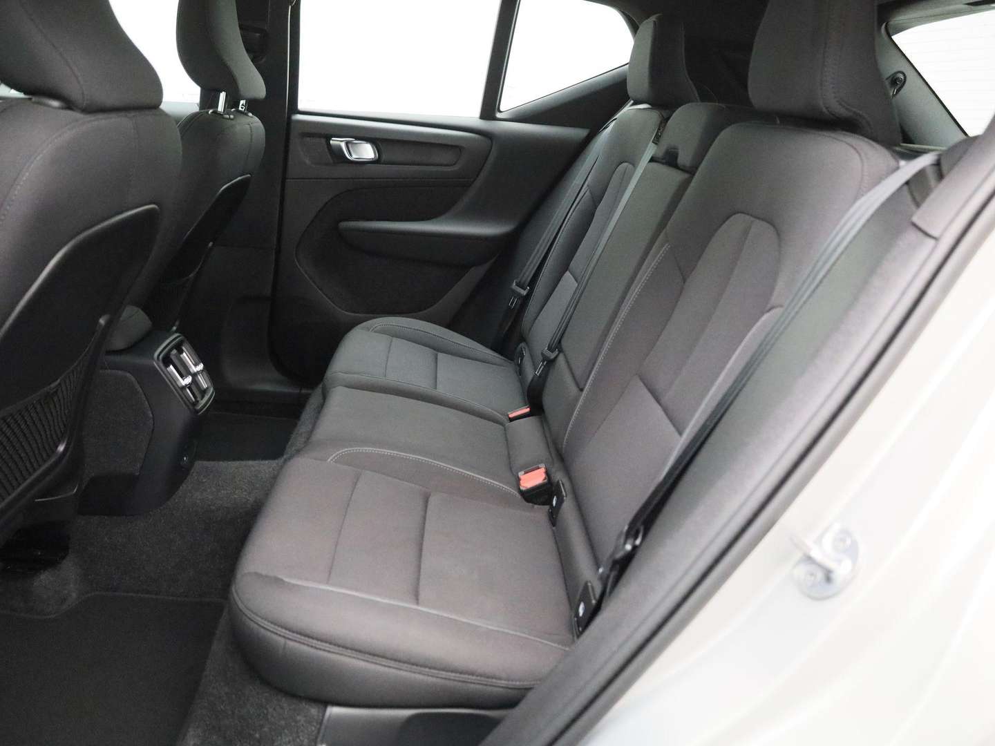 Volvo XC40 Recharge Extended Range Plus Automaat - 2023 - Joinsteer - #9