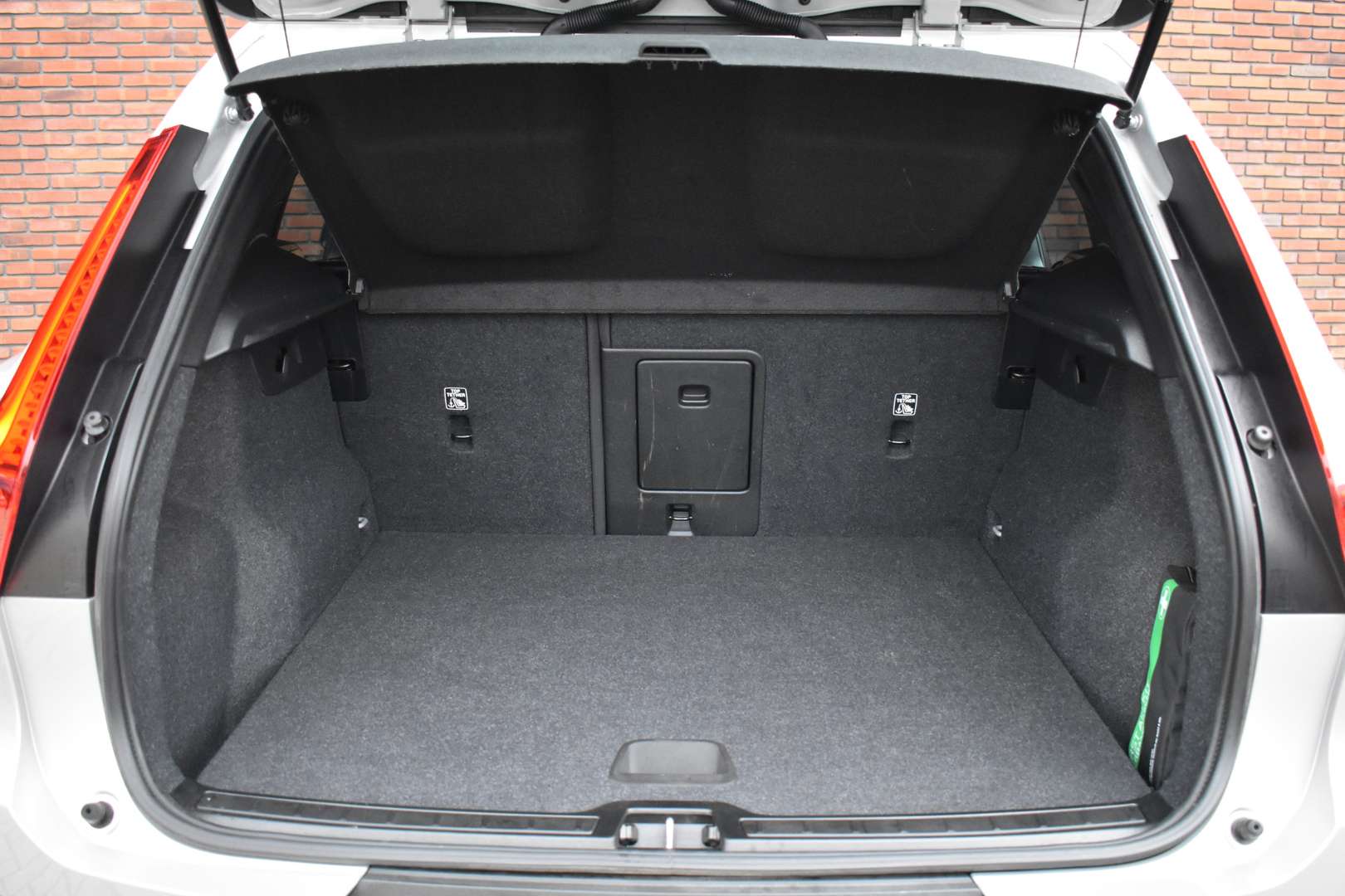 Volvo XC40 Essential Single Motor - 2024 - Joinsteer - #10