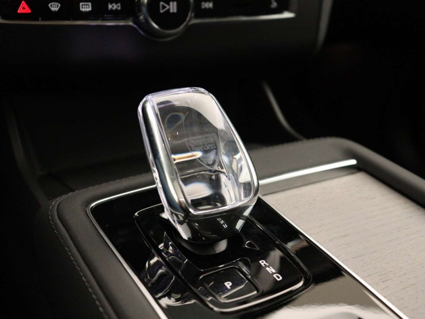 Volvo XC90 Ultra Dark T8 Plug-In Hybrid - 2025 - Joinsteer - #33