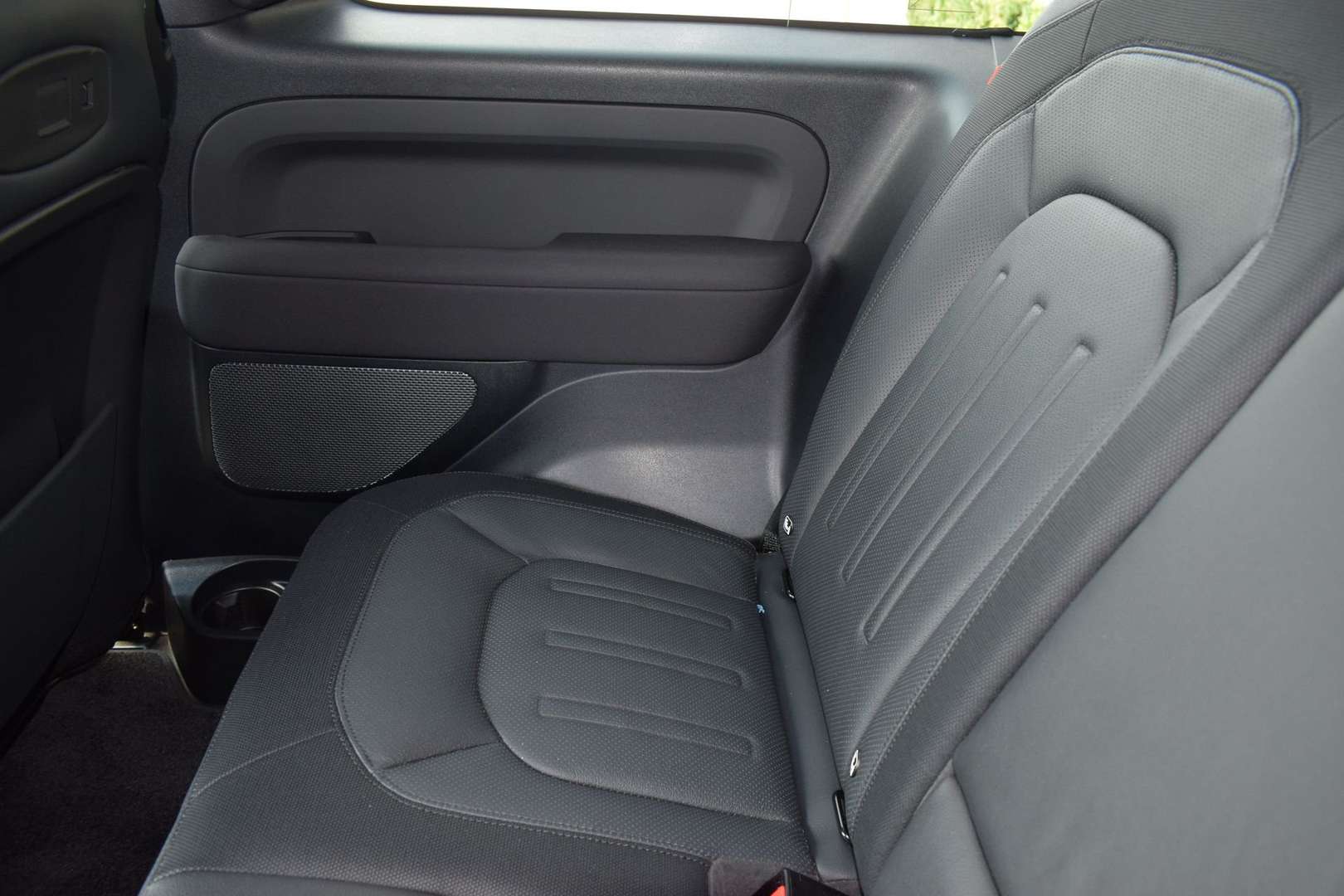 Land Rover Defender X-Dynamic SE 3.0D I6 - 2024 - Joinsteer - #12