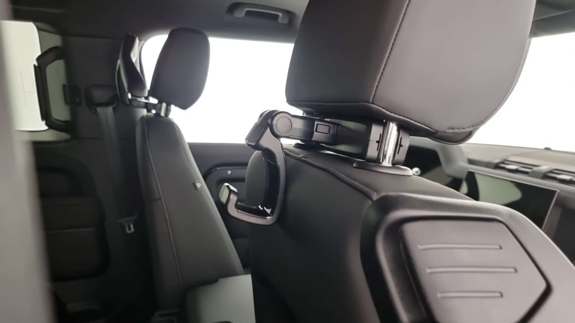 Land Rover Defender X-Dynamic SE 3.0D I6 - 2025 - Joinsteer - #13