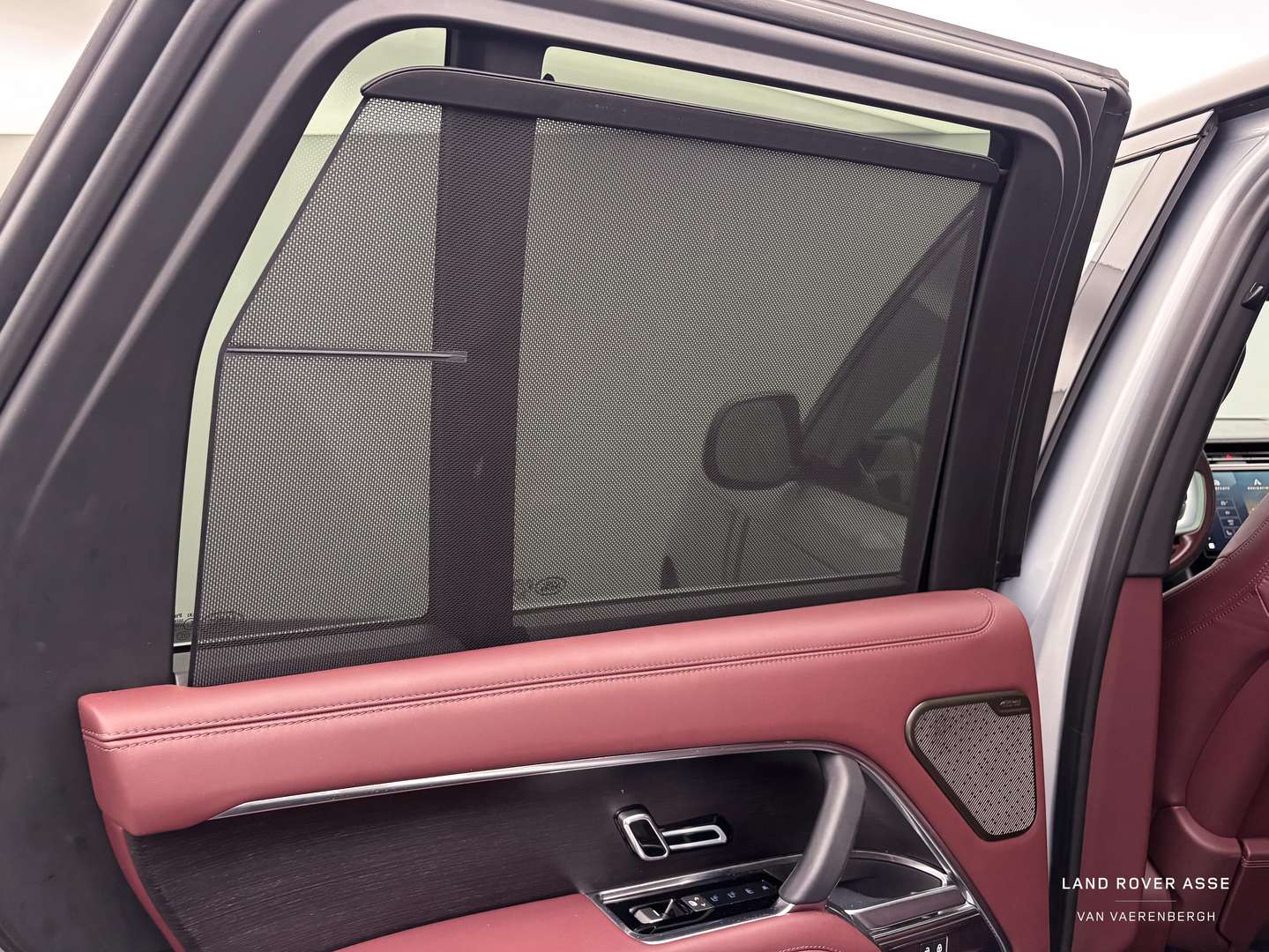 Land Rover Range Rover Autobiography P460e - 2024 - Joinsteer - #18