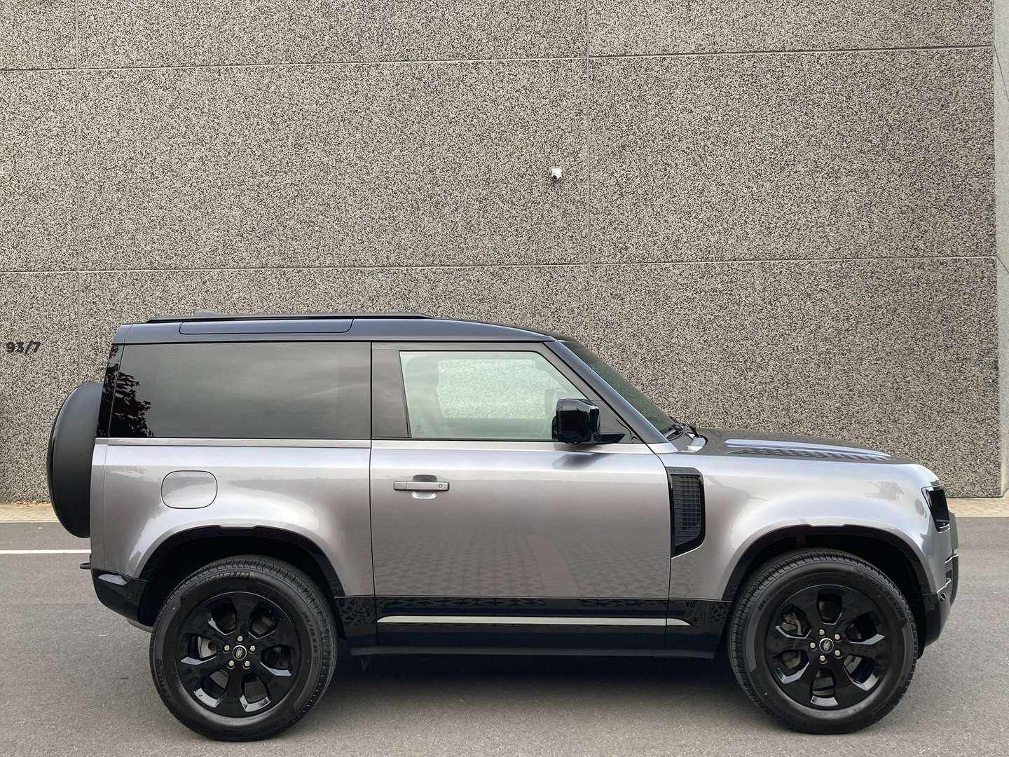 Land Rover Defender X-Dynamic SE 3.0D MHEV D250 - 2022 - Joinsteer - #10