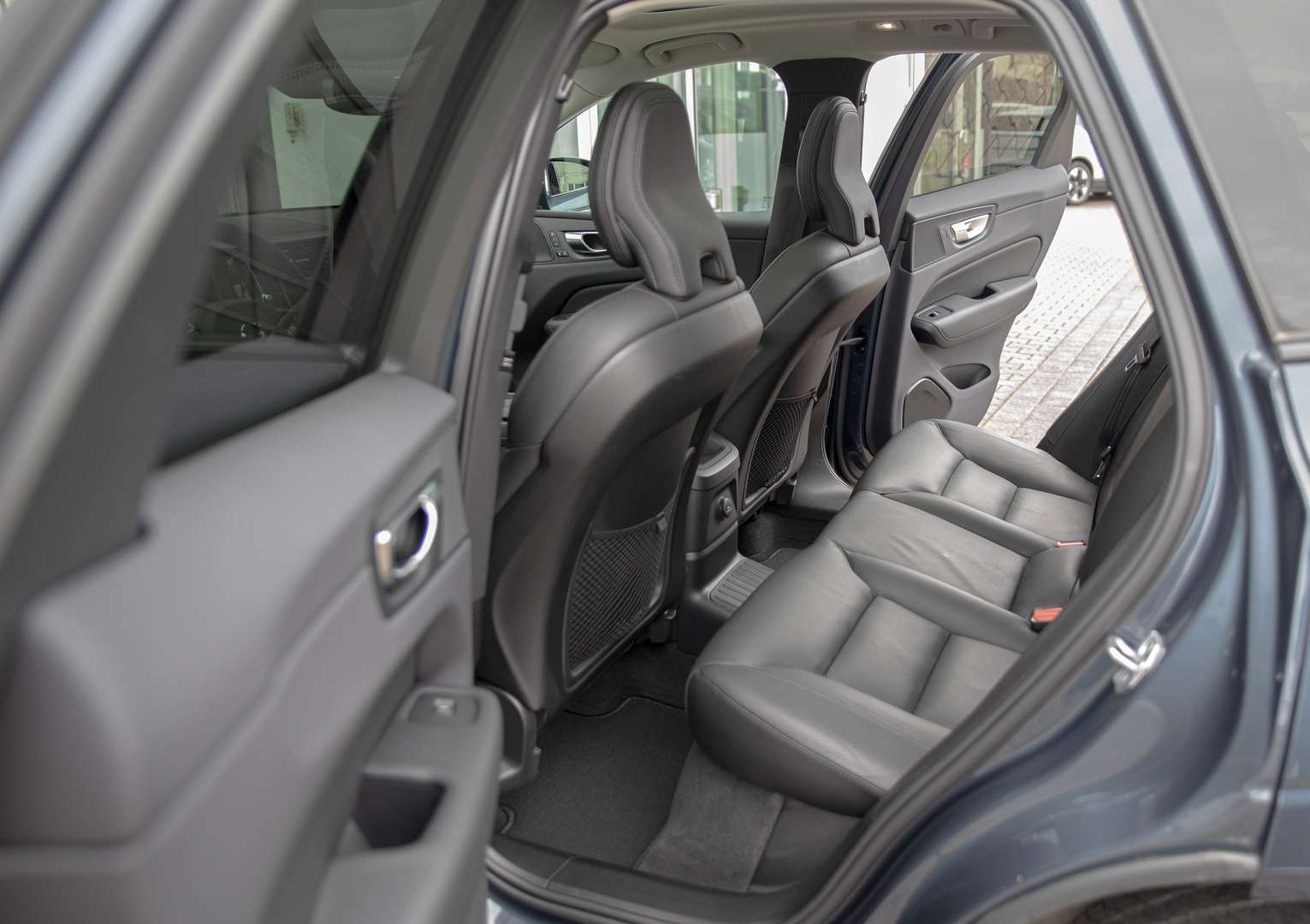 Volvo XC60 Plus Dark T8 - 2022 - Joinsteer - #10