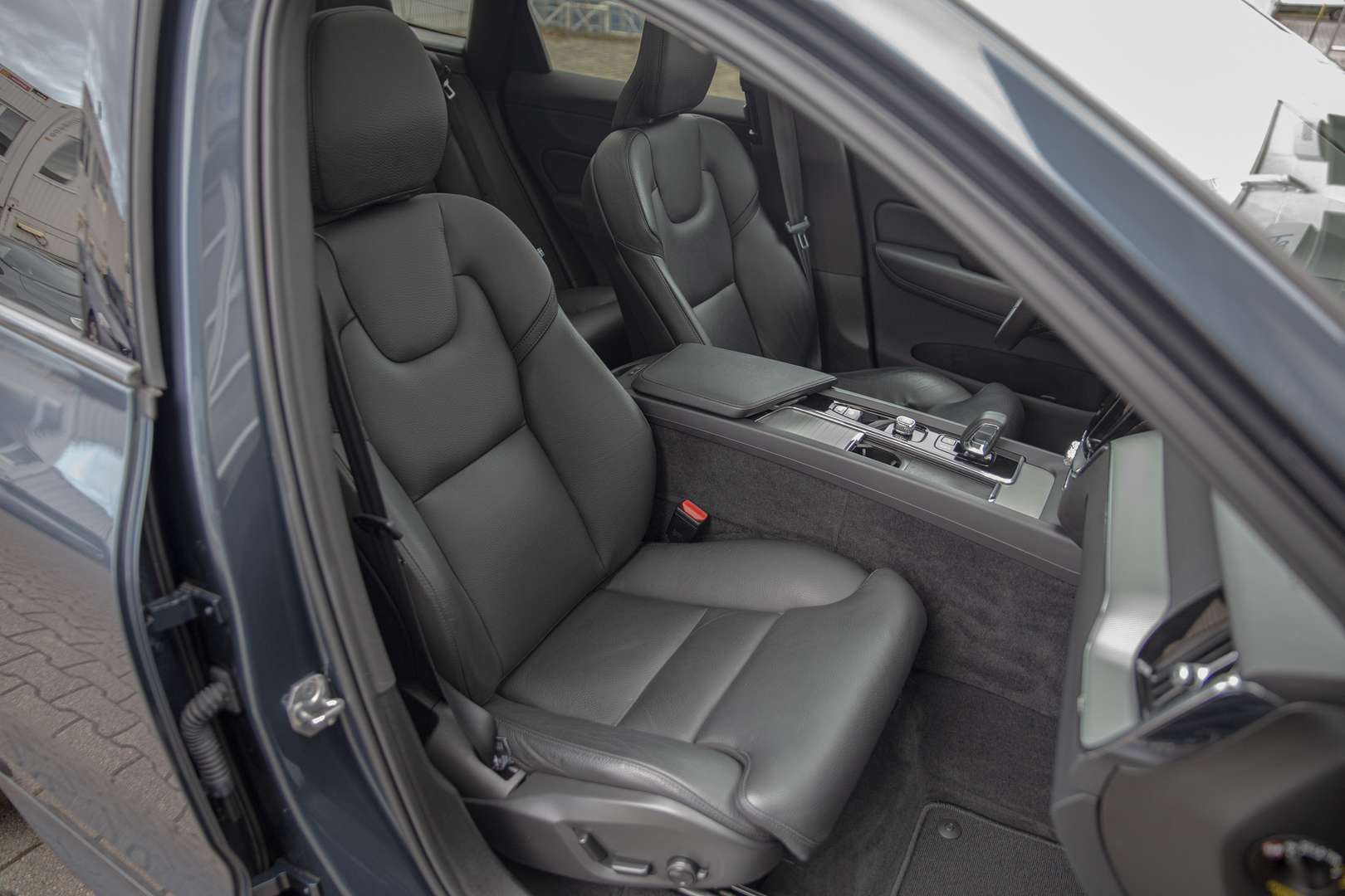 Volvo XC60 Plus Dark T8 - 2022 - Joinsteer - #14