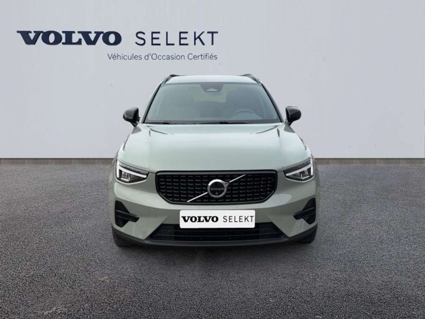 Volvo XC40 Plus B3 - 2025 - Joinsteer - #5