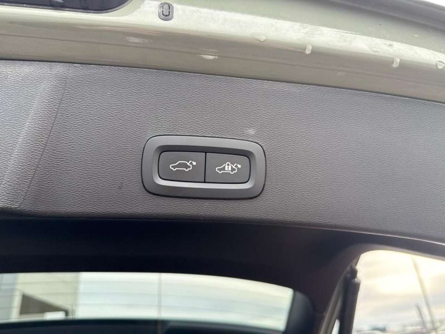 Volvo XC40 Plus B3 - 2025 - Joinsteer - #13