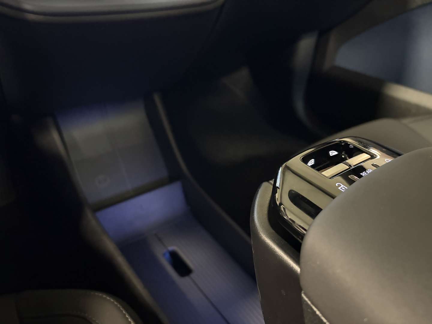 Volvo EX30 Ultra Single Motor Extended Range - 2024 - Joinsteer - #36