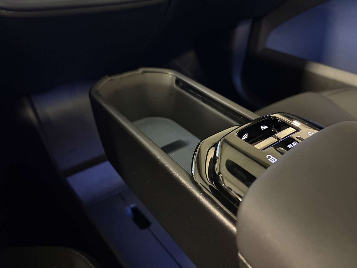 Volvo EX30 Ultra Single Motor Extended Range - 2024 - Joinsteer - #38