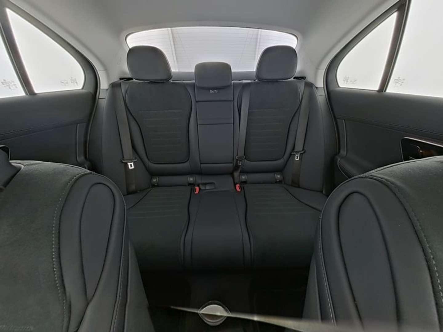 Mercedes Classe C AMG 300 E - 2025 - Joinsteer - #8