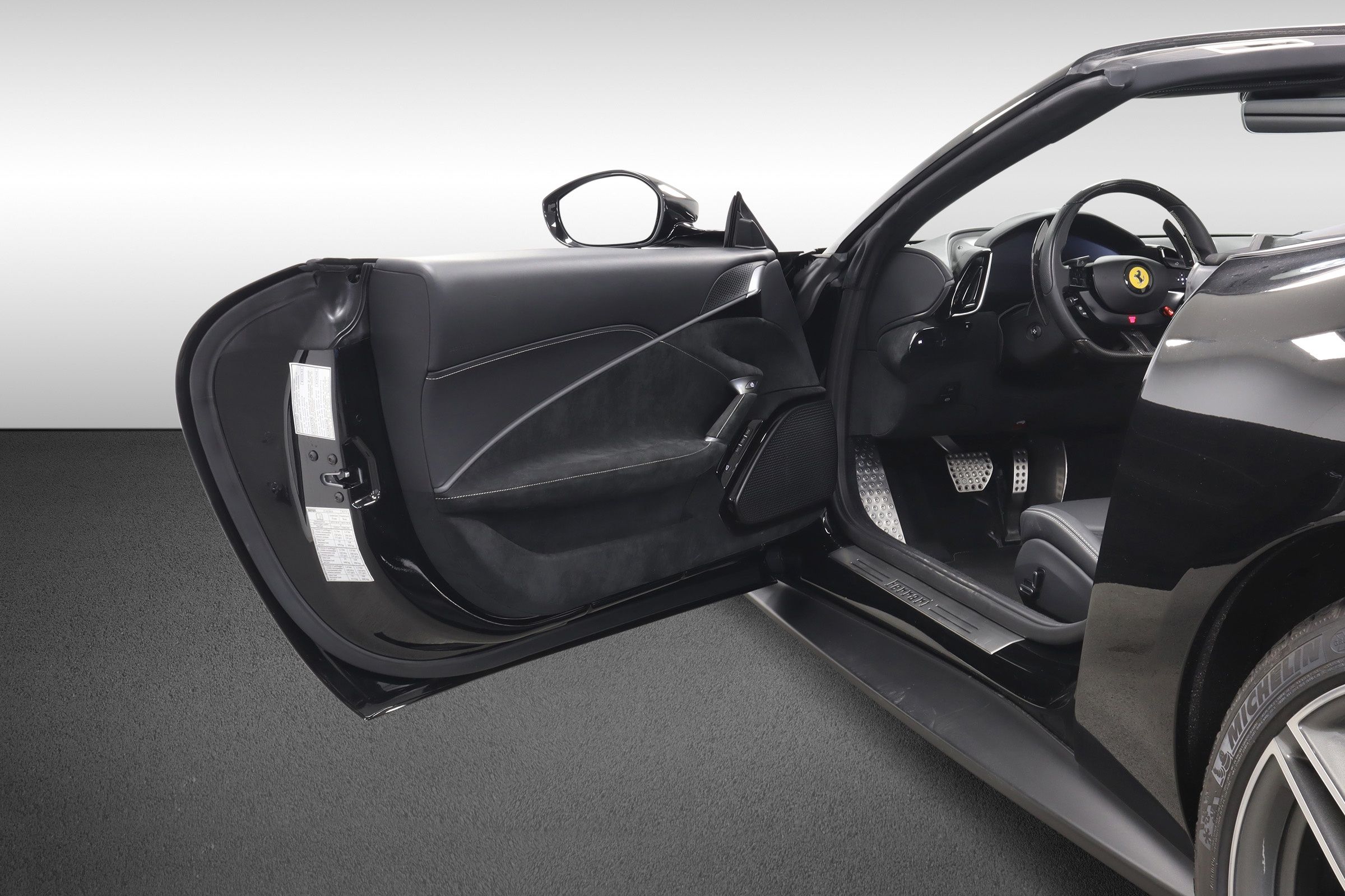 Ferrari Roma Spider - 2024 - Joinsteer - #20