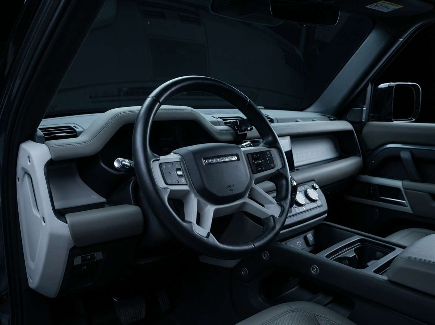 Land Rover Defender SE P400e - 2023 - Joinsteer - #5