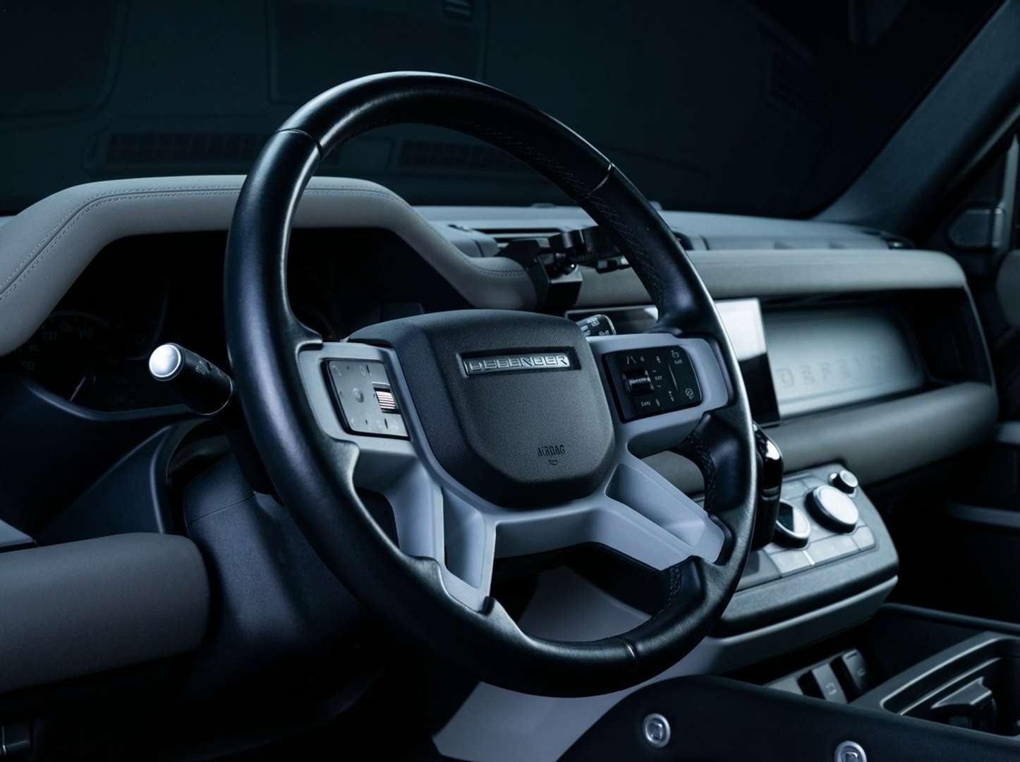 Land Rover Defender SE P400e - 2023 - Joinsteer - #7