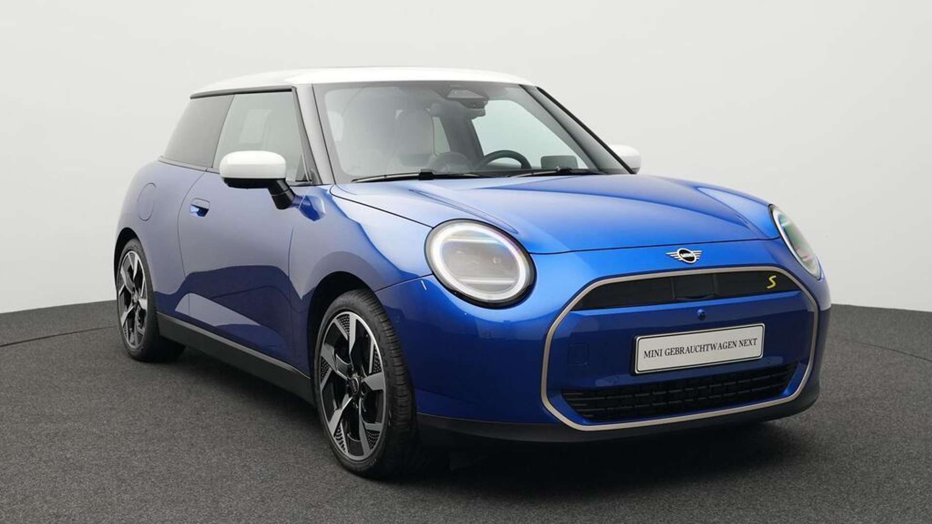 Mini Cooper SE Favoured Trim - 2024 - Joinsteer - #15