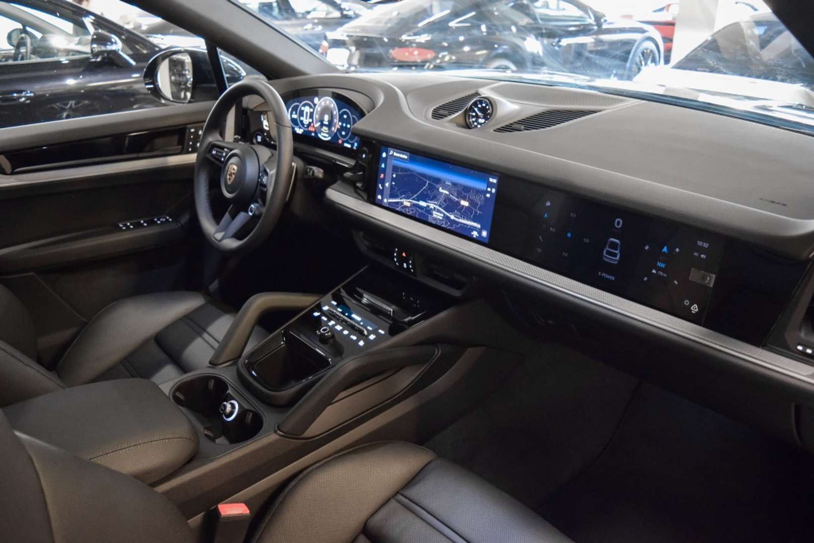 Porsche Cayenne Coupé E-Hybrid Aut. - 2025 - Joinsteer - #4