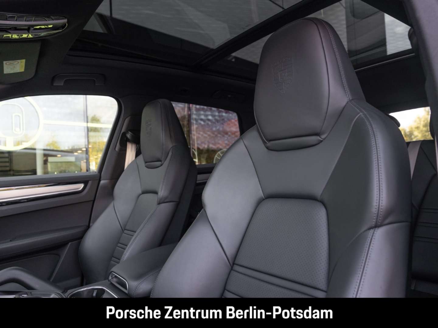 Porsche Cayenne Platinum Edition E-Hybrid - 2023 - Joinsteer - #5