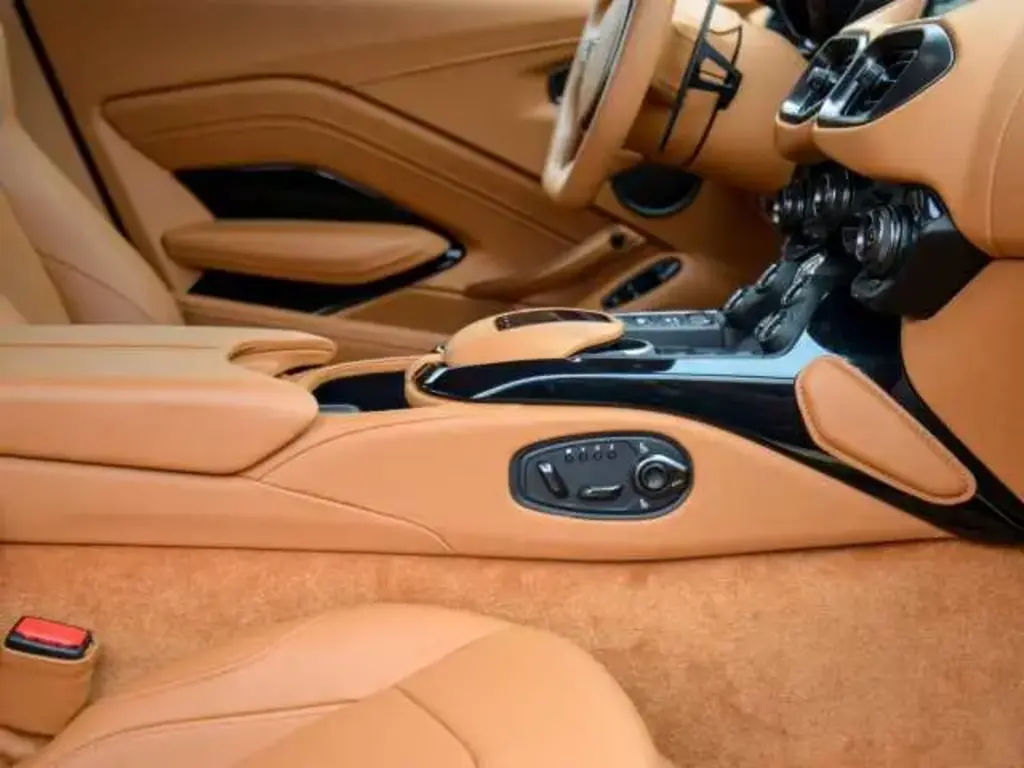 Aston Martin Vantage (2019-23) Vantage Coupe 4.0 - 2023 - Joinsteer - #25