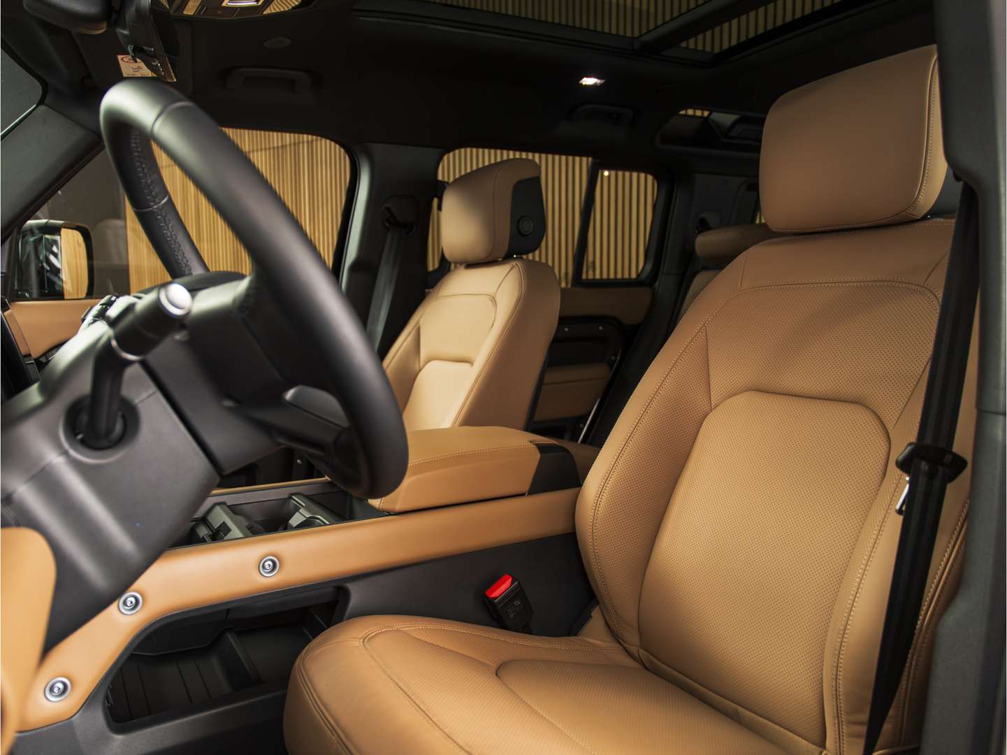 Land Rover Defender X-Dynamic HSE P300e - 2025 - Joinsteer - #14