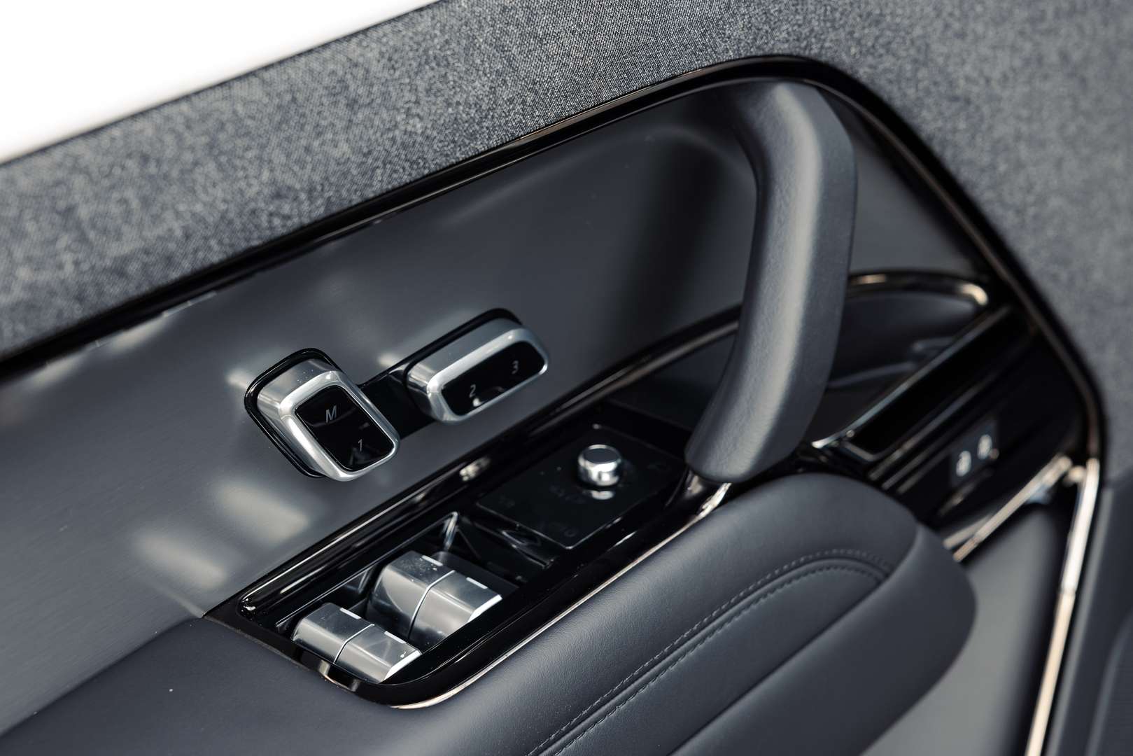 Land Rover Range Rover Sport Dynamic SE P460e - 2024 - Joinsteer - #17