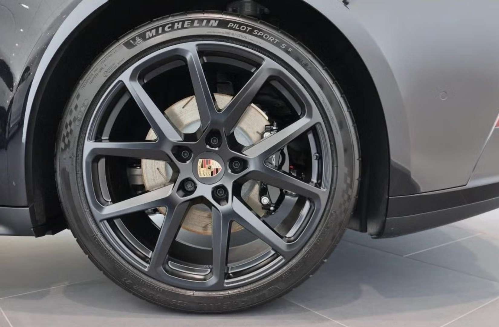 Porsche Panamera Sport Design 4 E-Hybrid - 2025 - Joinsteer - #2