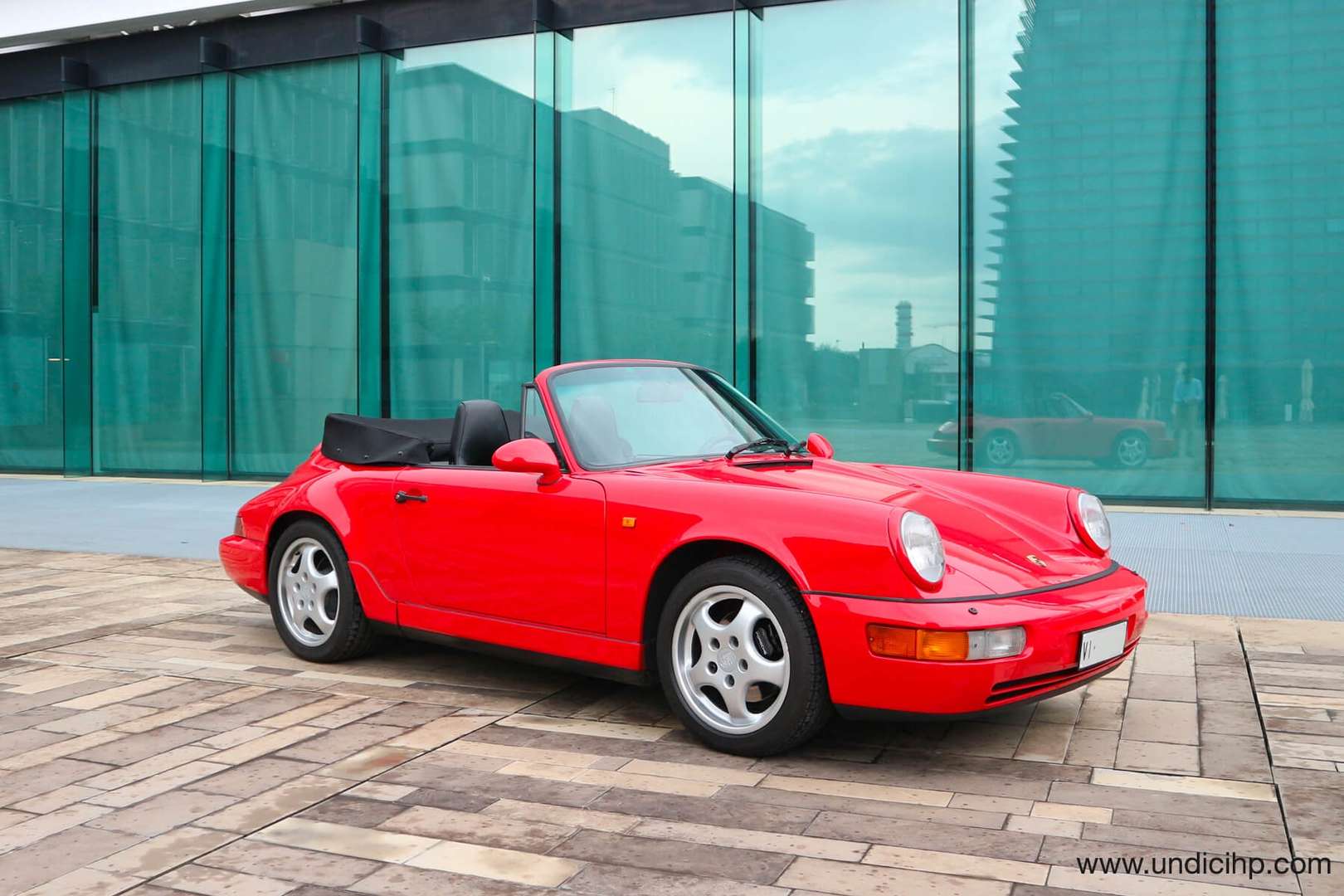 Porsche 964 Carrera 4 Cabriolet - 1993 - Joinsteer - #1