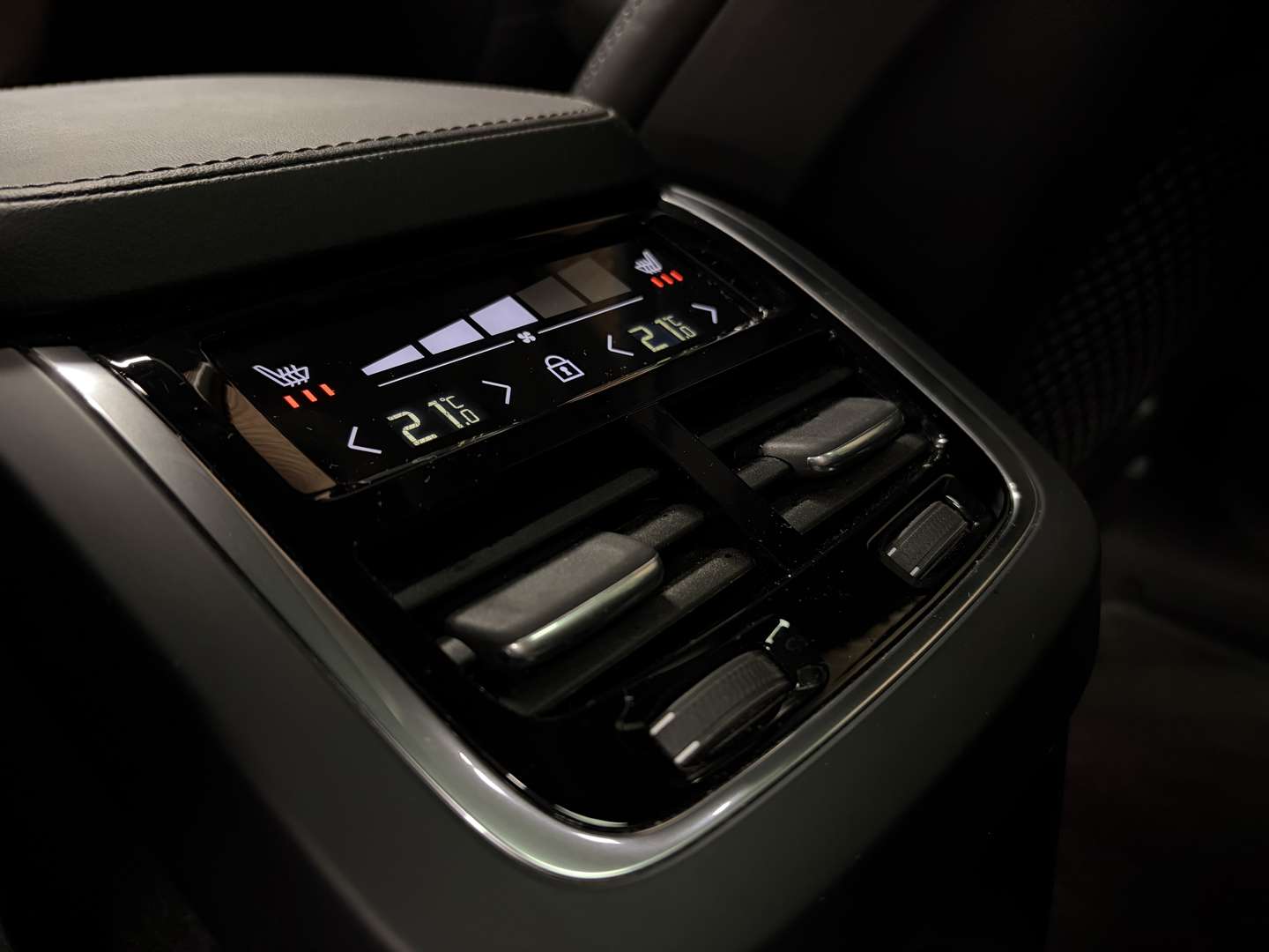 Volvo XC90 AWD Recharge T8 - 2024 - Joinsteer - #17