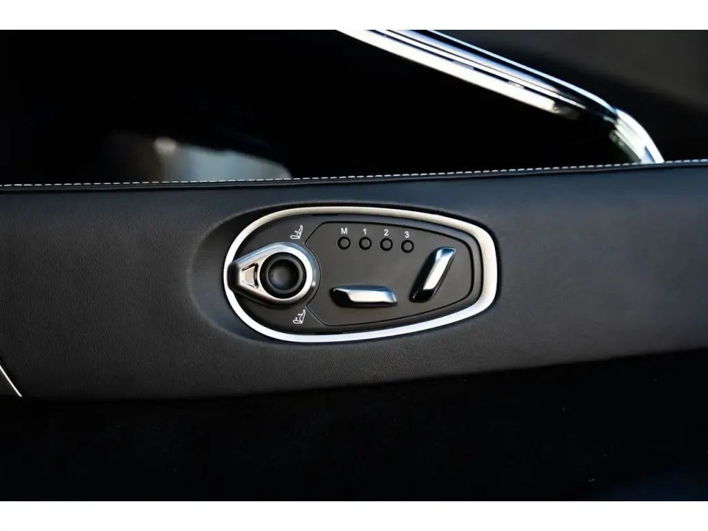 Aston Martin Vantage (2024-) Vantage Coupe 4.0 - 2025 - Joinsteer - #20