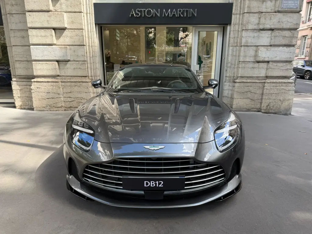 Aston Martin DB12 V8 Coupe 4.0 - 2025 - Joinsteer - #25