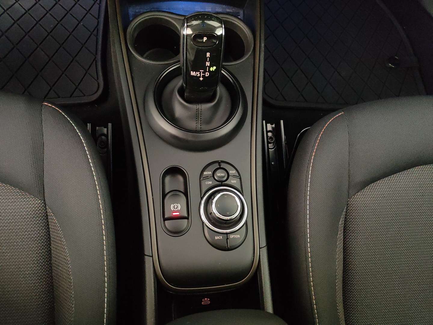 Mini Countryman Business Cooper D - 2023 - Joinsteer - #26