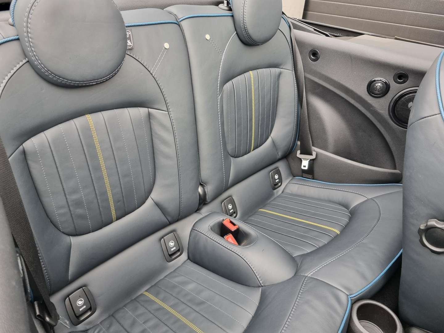 Mini Cabrio Sidewalk Edition Cooper S - 2021 - Joinsteer - #8